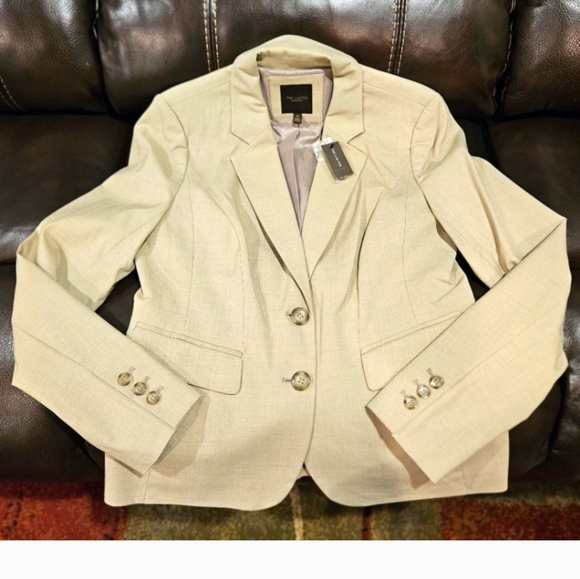 Womens NWT The Limited Size 10 Tan Blazer. Blazer ONLY - Picture 1 of 2